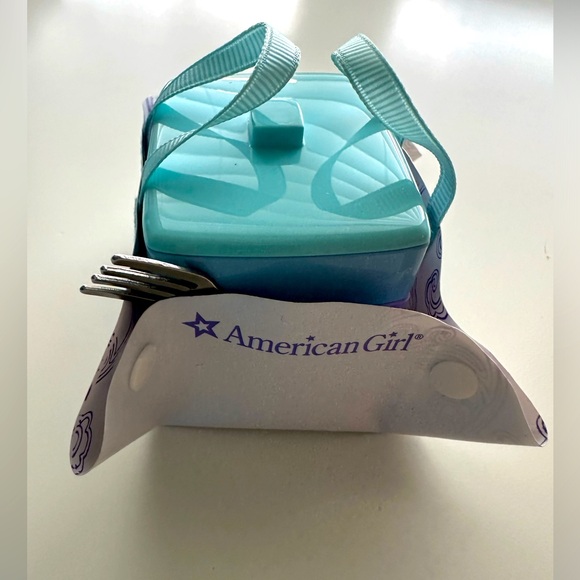 American Girl Just 4 U! Stackable Lunch Set - Retired - Picture 3 of 10